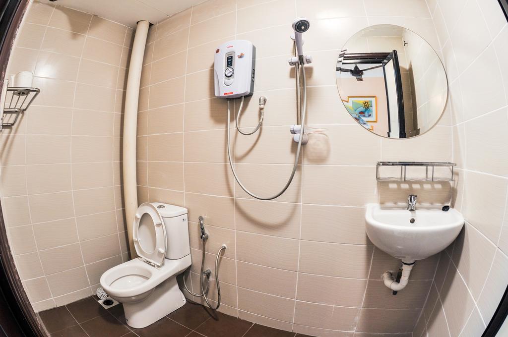 Chin Hua Holiday Home 5 Malacca Bagian luar foto