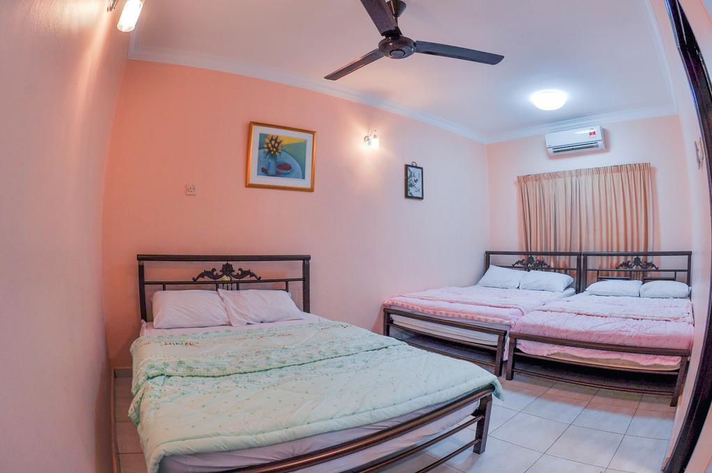 Chin Hua Holiday Home 5 Malacca Bagian luar foto